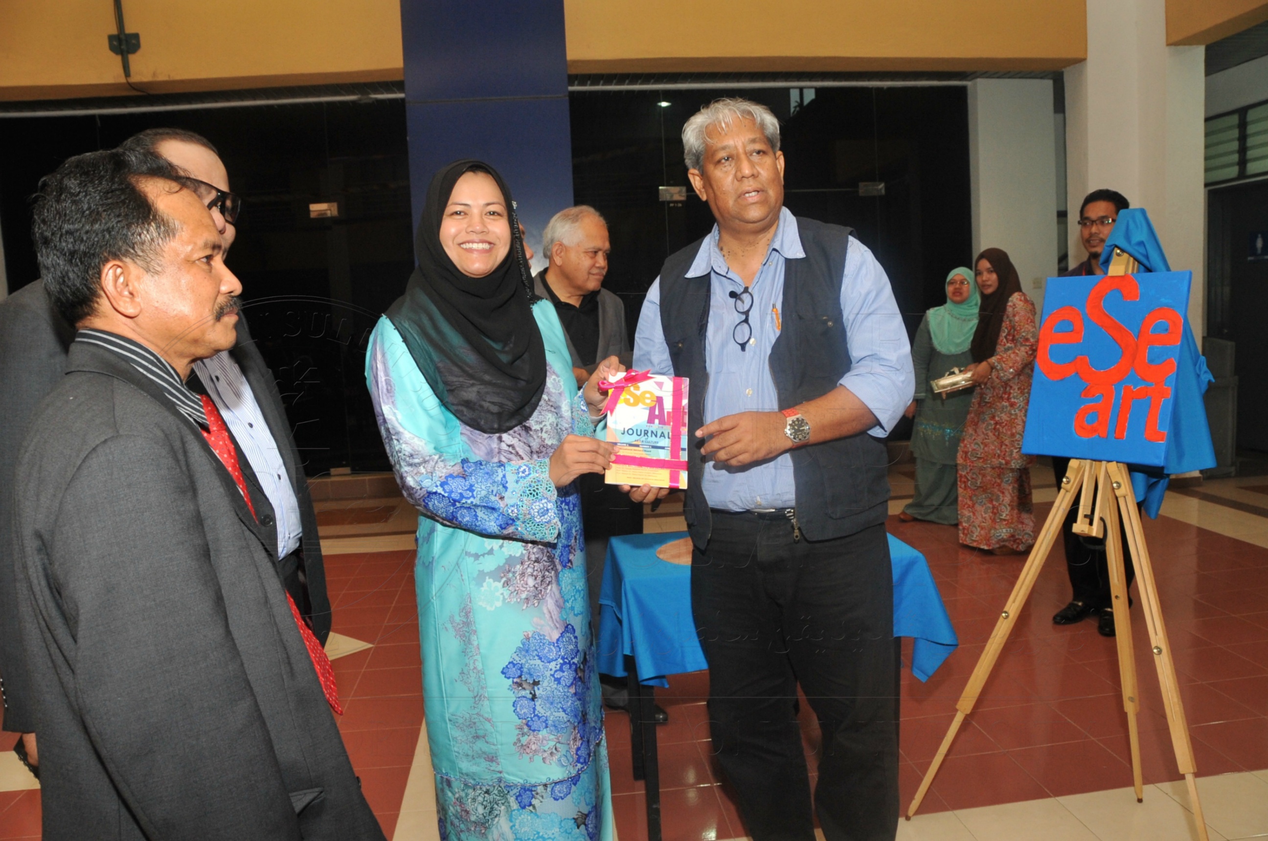 PRO15 173 ESE HAS 2384